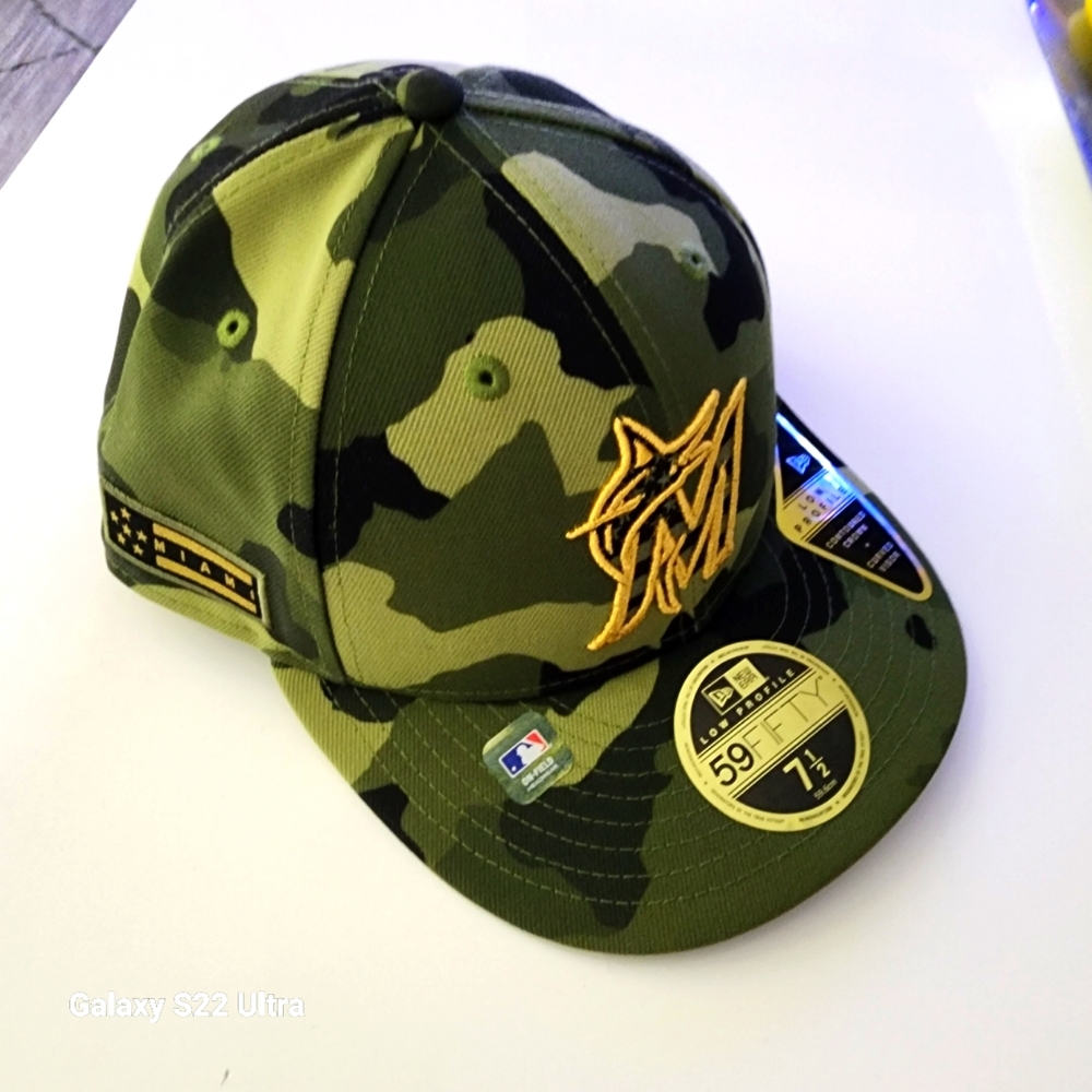 Miami marlins camo fitted hat